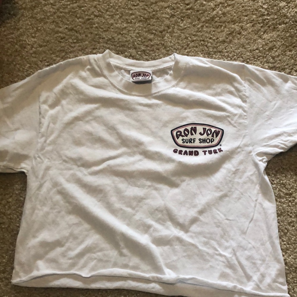 ⭐️ 5 for $25 ⭐️ CROPPED RON JON SURF SHOP TEE